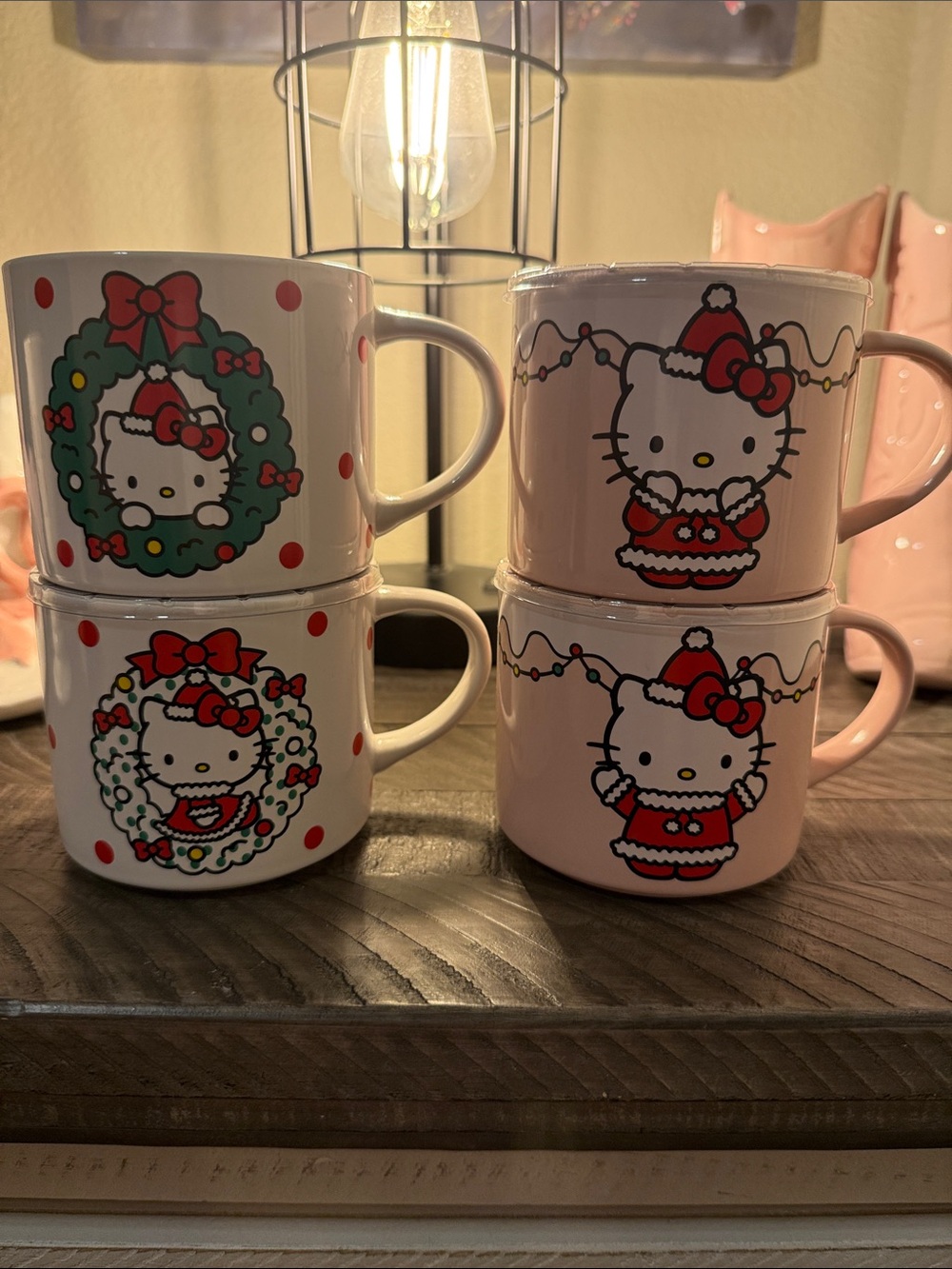 Hello Kitty Ceramic Mug Set - Picture 2 of 3